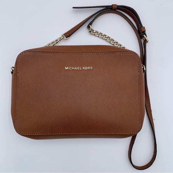 Michael Kors Handbags - Michael Kors Jet Set Saffiano Leather Crossbody Bag